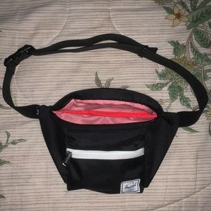 Herschel Fanny bag